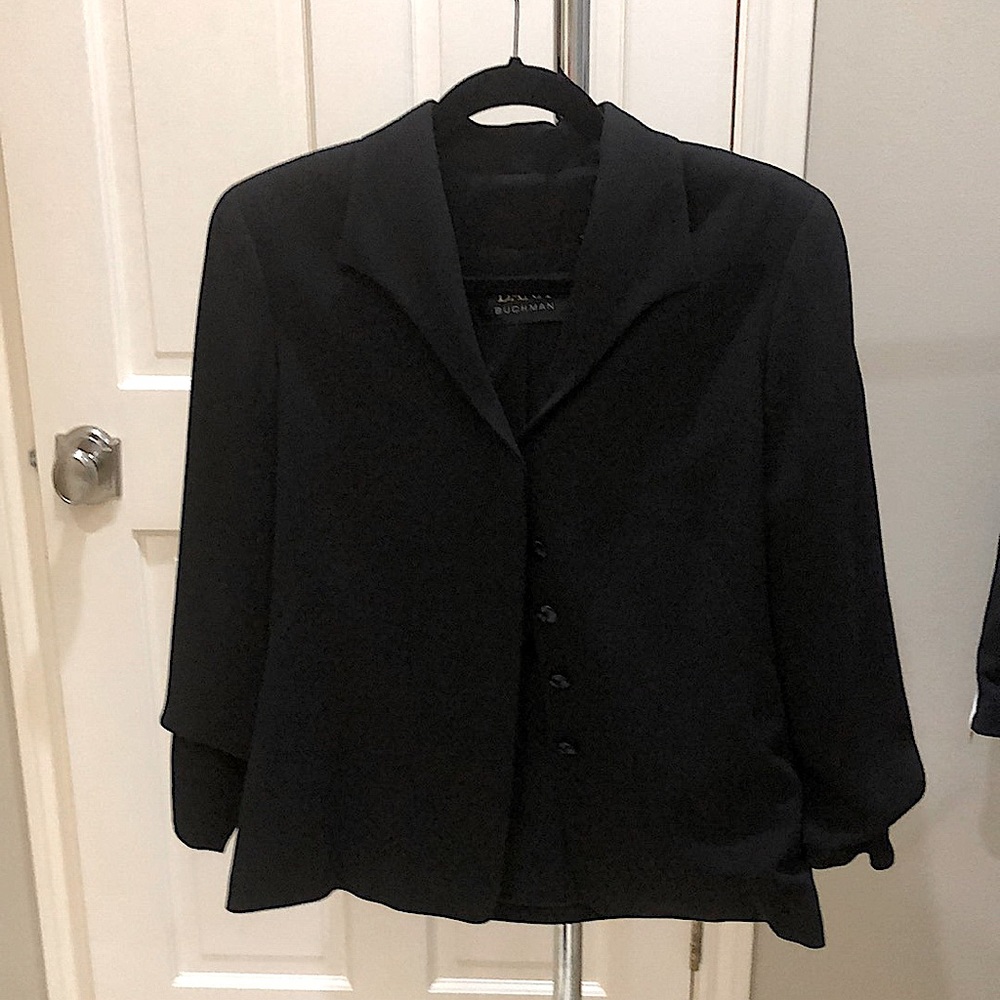 Dana Buchman black crepe jacket